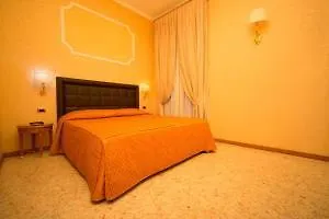 Hotel Dependance Dei Consoli 3*